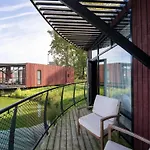 Sky Pad Lakeside
