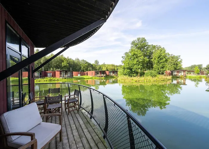 Sky Pad Lakeside
